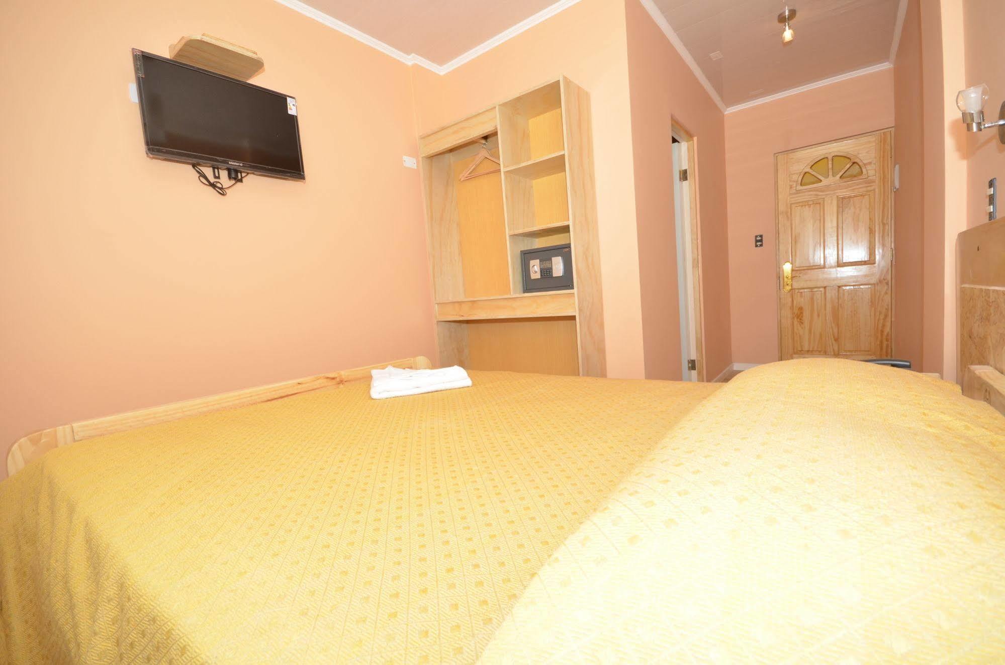 Ayelen Express Otel Calama Dış mekan fotoğraf